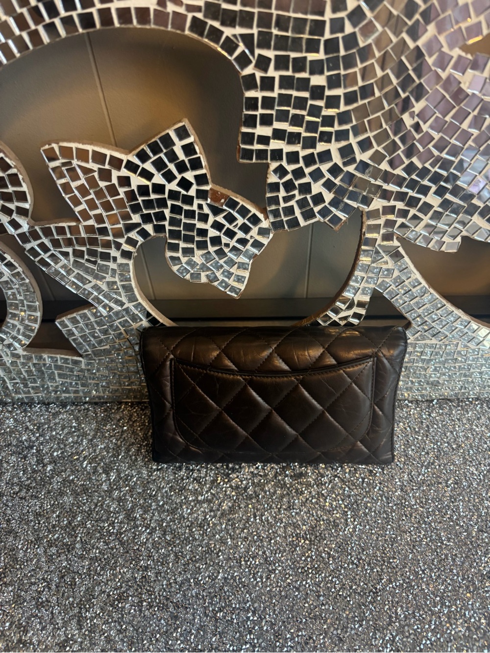 ⭐️Chanel‎ Quilted Leather Wallet - Metallic Gold - Picture 11 of 16